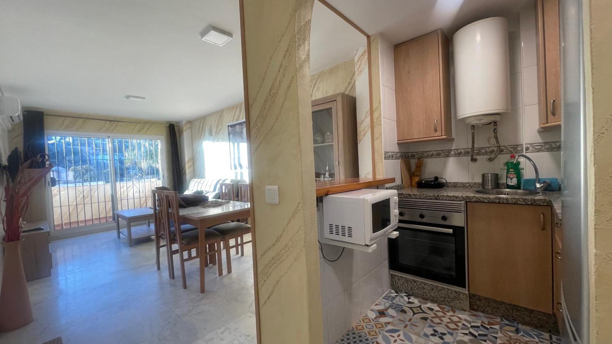 베날마데나코스타 Apartamento Con Vista A La Piscina 아파트 외부 사진