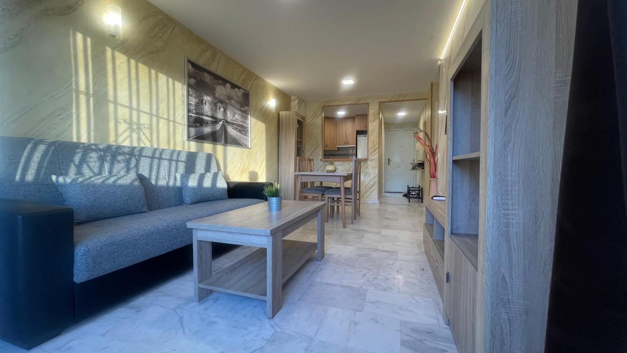 베날마데나코스타 Apartamento Con Vista A La Piscina 아파트 외부 사진