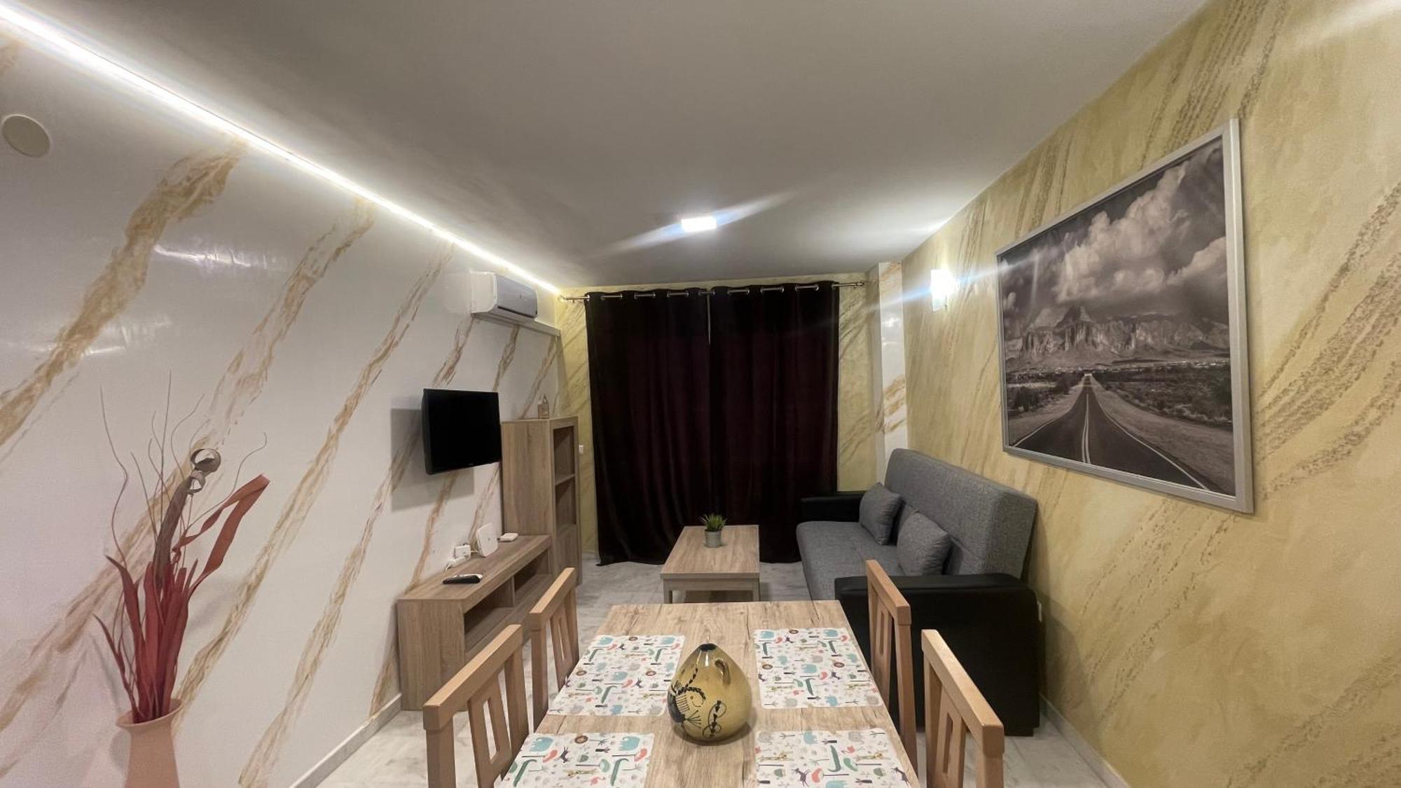 베날마데나코스타 Apartamento Con Vista A La Piscina 아파트 외부 사진