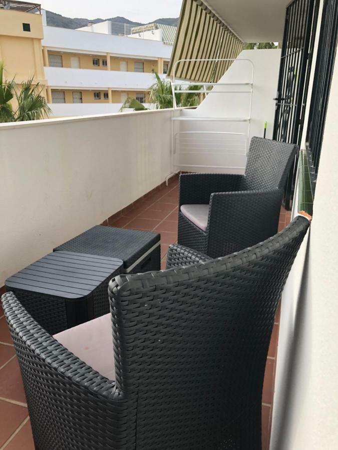 베날마데나코스타 Apartamento Con Vista A La Piscina 아파트 외부 사진